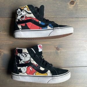 mickey mouse vans men